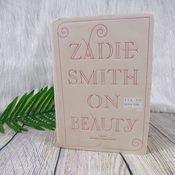 Zadie Smith On Beauty - A Novel - Picture 1 of 4